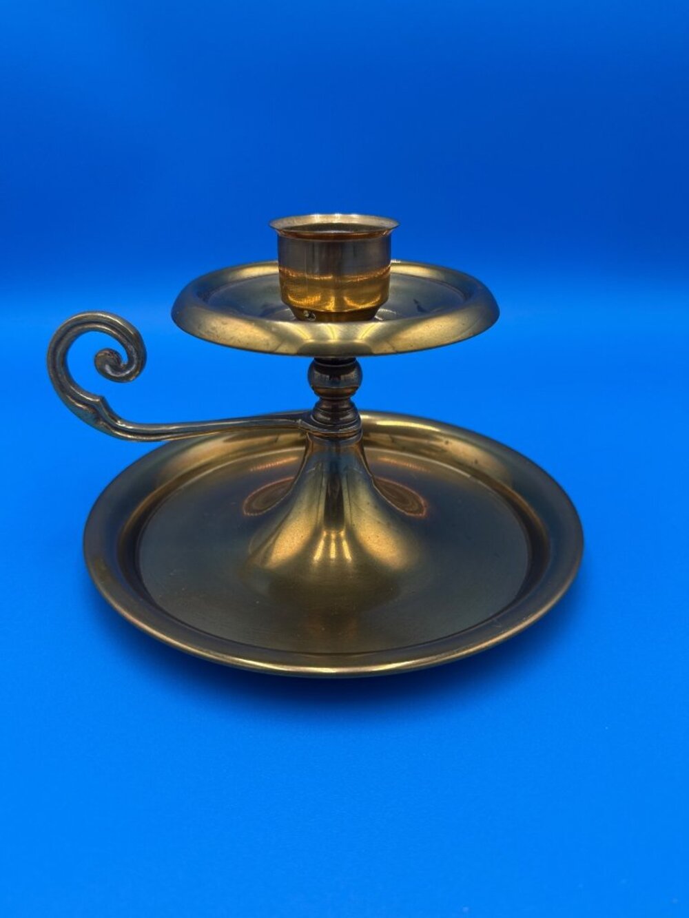 Vintage Brass Chamberstick Candle Holder Handle 8" Diameter Large
